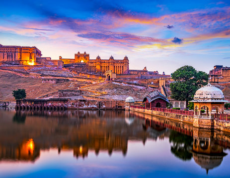 Amber Fort above the water at dusk, outside Jaipur